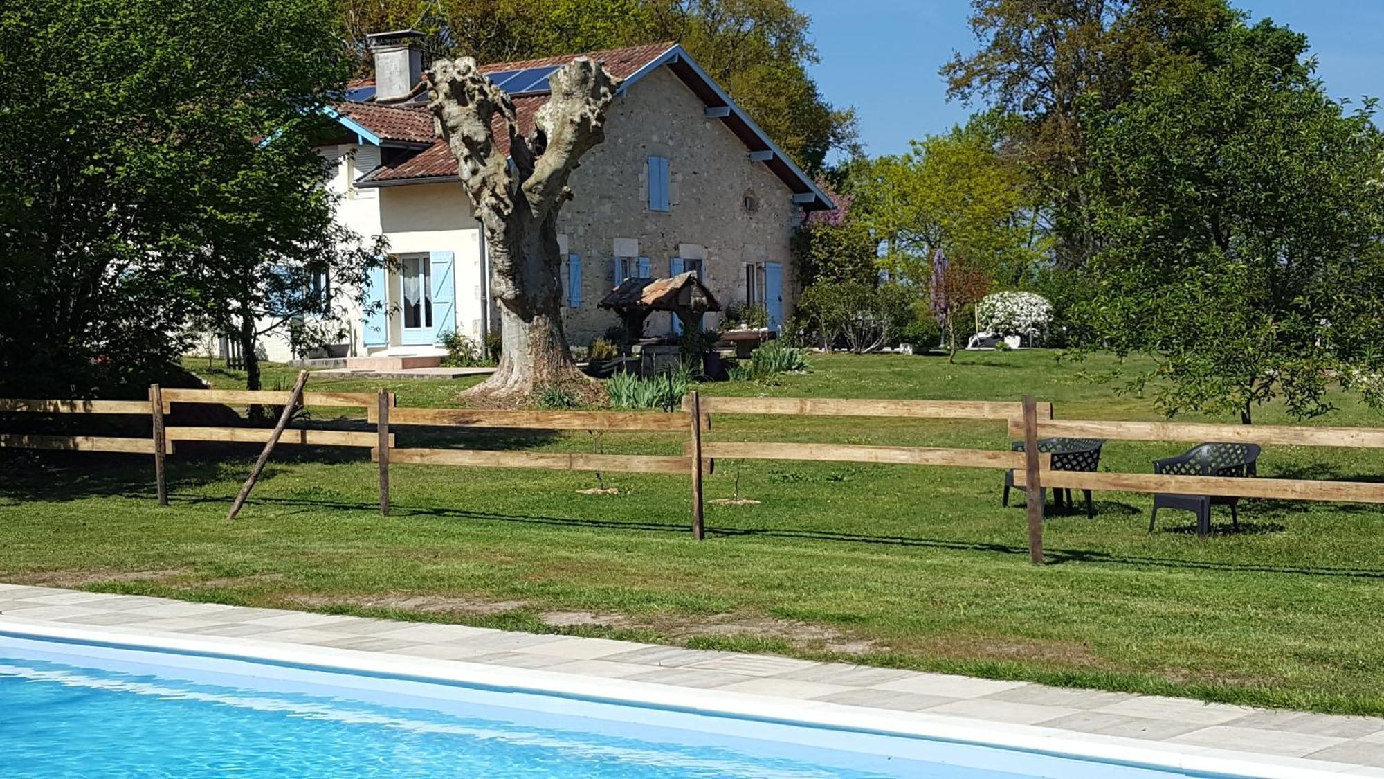 Bed and Breakfast Domaine Hias Angoume Экстерьер фото